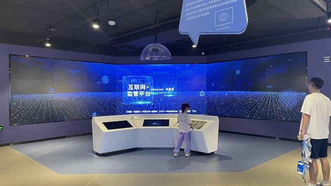 屏LCD拼接LED液晶单元墙核心标数要求